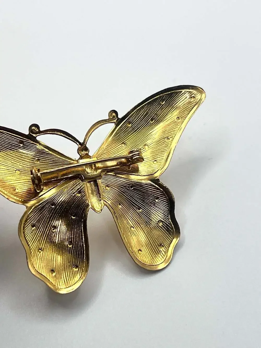 Vintage Gold Tone Butterfly Brooch Pin